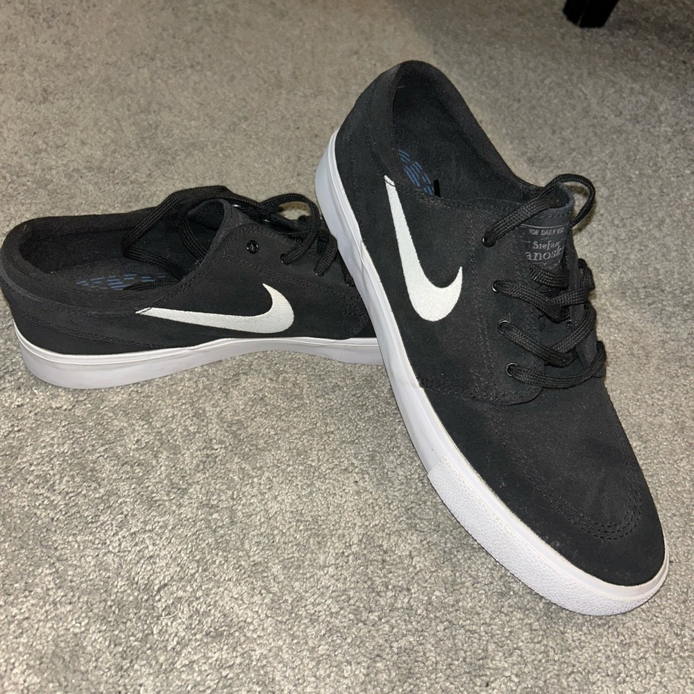 Nike shoes